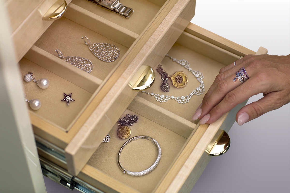 Own Jewelry Safes